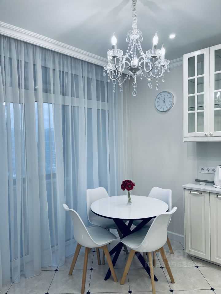 2-комнатная квартира, 52,4 м² — фотография 2