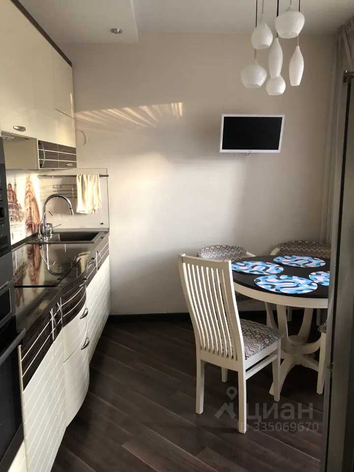 3-комнатная квартира, 64 м² — фотография 3