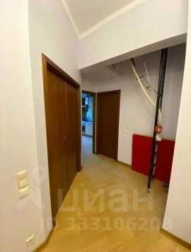 2-комнатная квартира, 60,1 м² — фотография 2