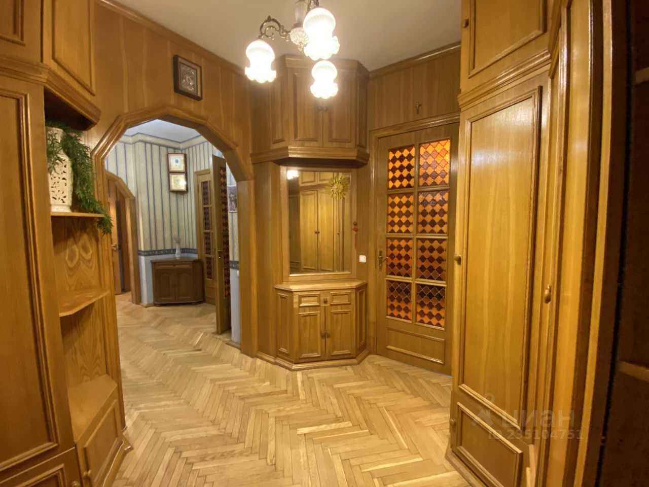 3-комнатная квартира, 105 м²