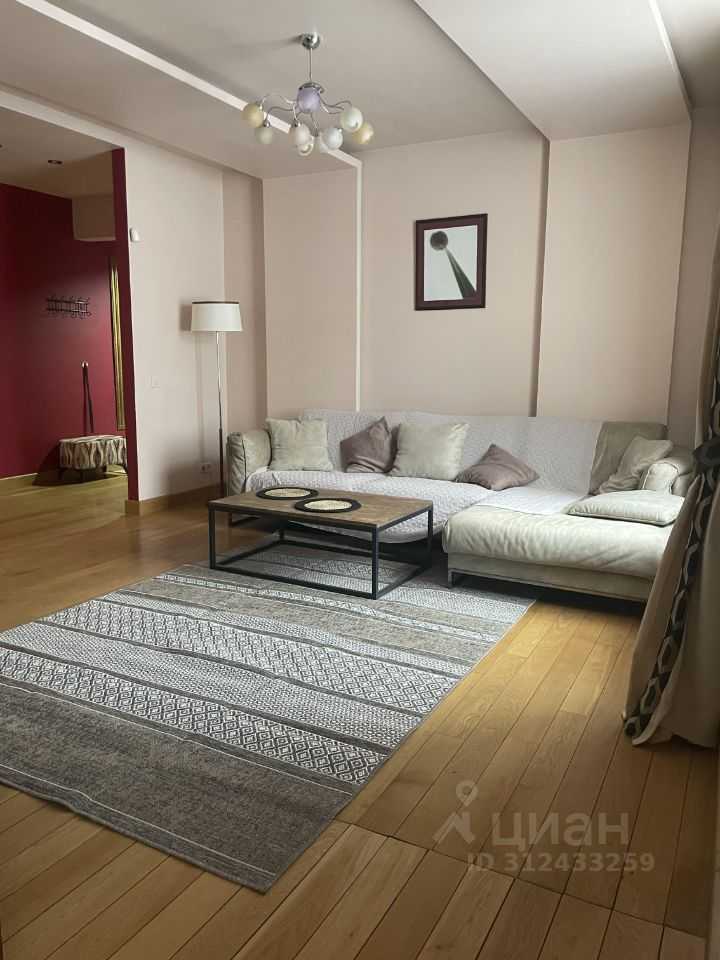 3-комнатная квартира, 76 м² — фотография 3
