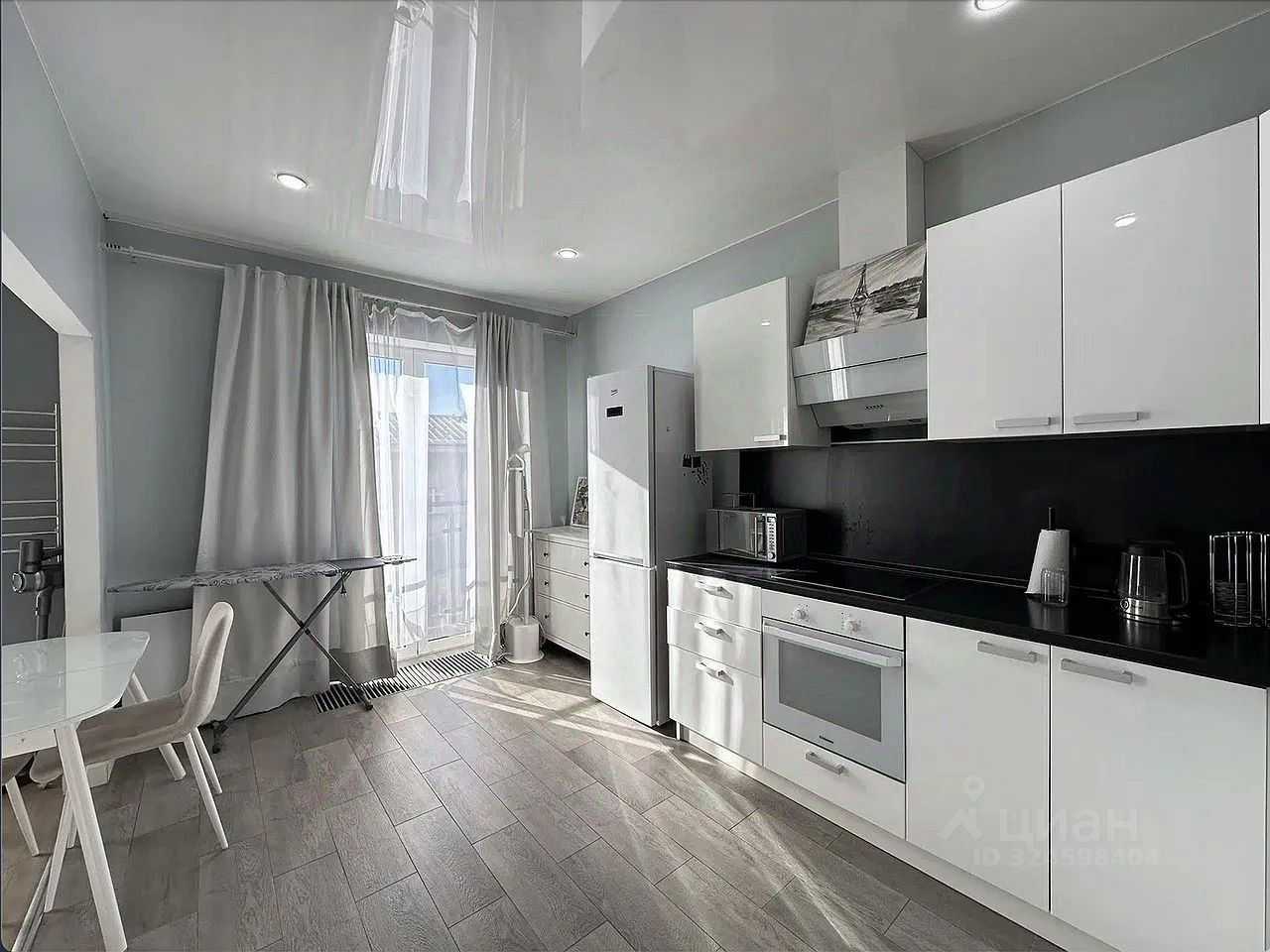 1-комнатная квартира, 48 м² — фотография 2