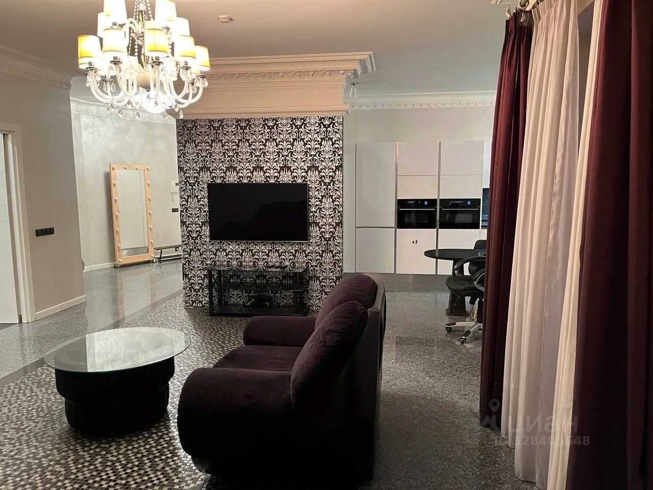 2-комнатная квартира, 122,6 м² — фотография 2
