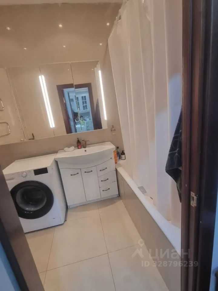 2-комнатная квартира, 69 м² — фотография 2