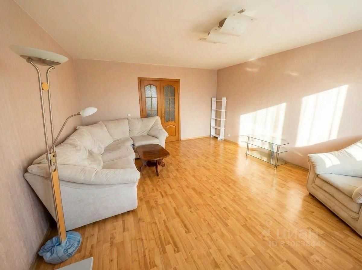 2-комнатная квартира, 67 м² — фотография 3