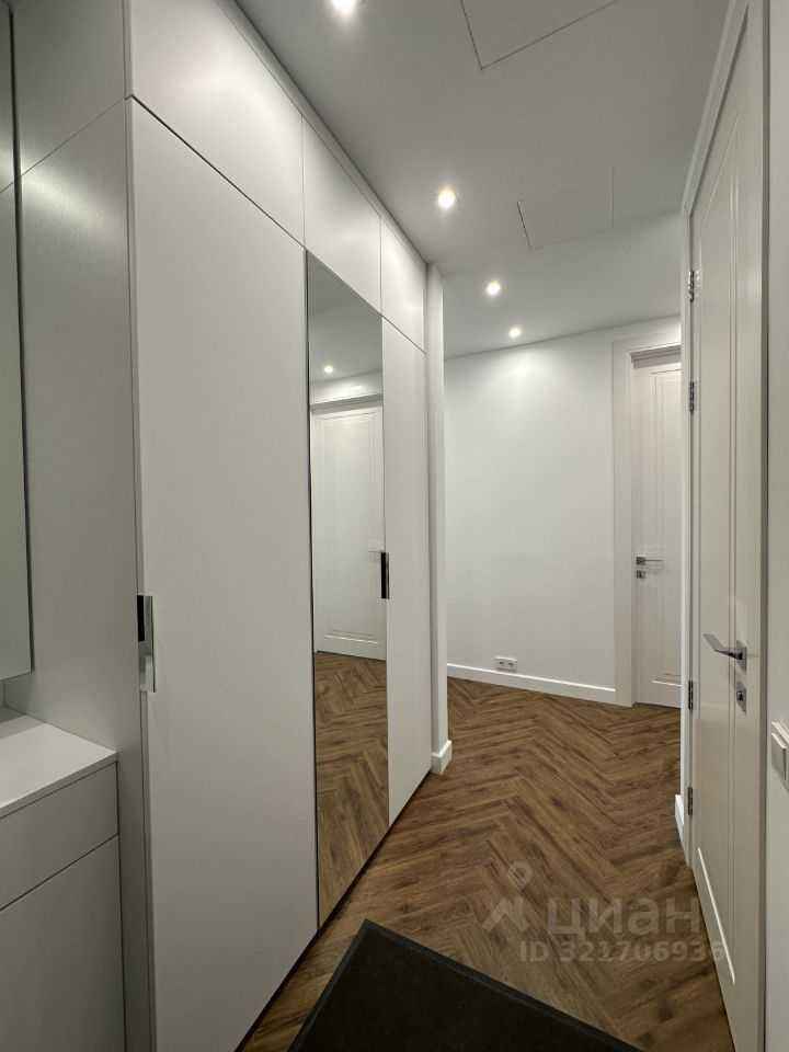 3-комнатная квартира, 65 м² — фотография 3