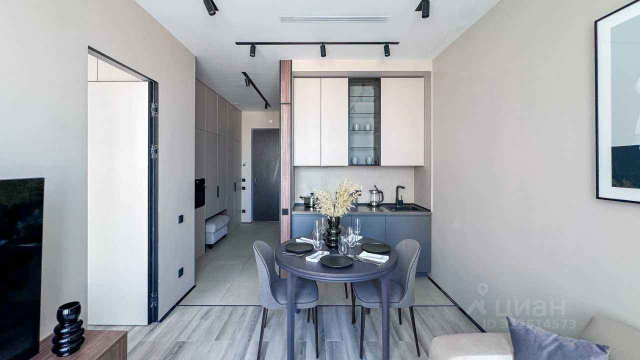 2-комнатная квартира, 42 м² — фотография 2
