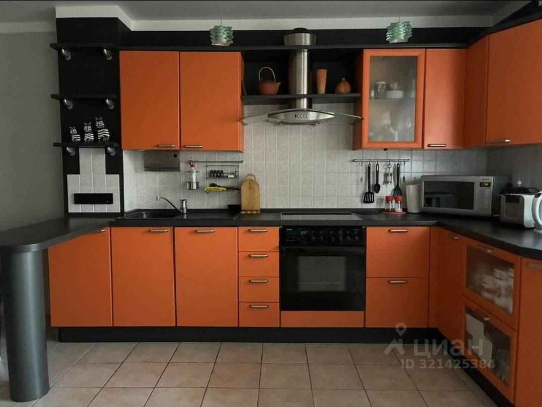 2-комнатная квартира, 80 м² — фотография 2