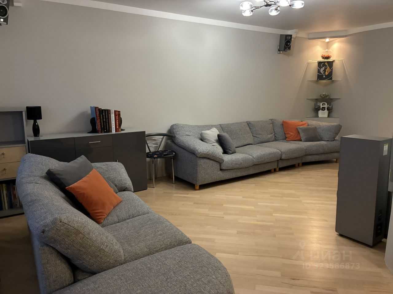 2-комнатная квартира, 80 м² — фотография 3