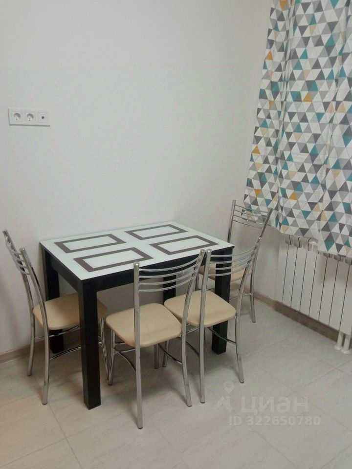 2-комнатная квартира, 60 м² — фотография 3