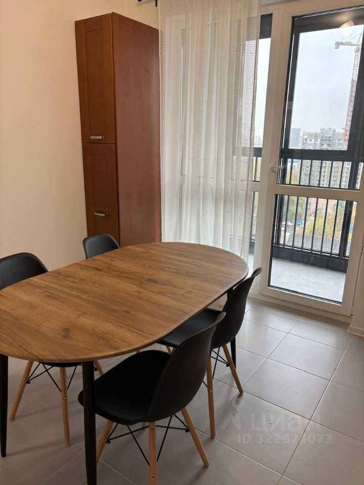 1-комнатная квартира, 42 м² — фотография 2
