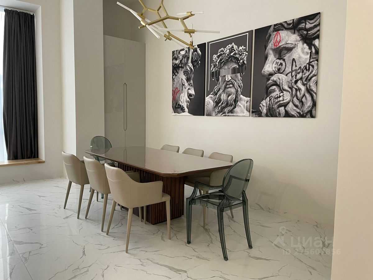 3-комнатная квартира, 210 м² — фотография 3
