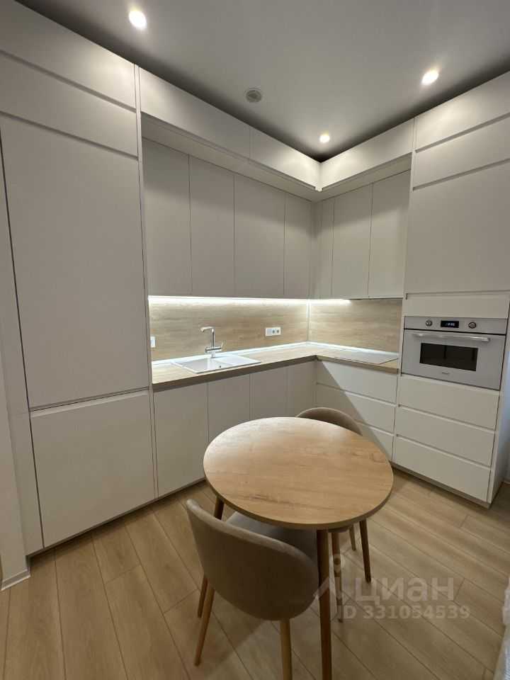 1-комнатная квартира, 32 м² — фотография 2