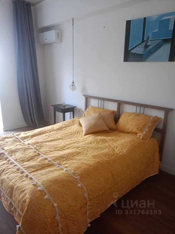 2-комнатная квартира, 70 м² — фотография 3