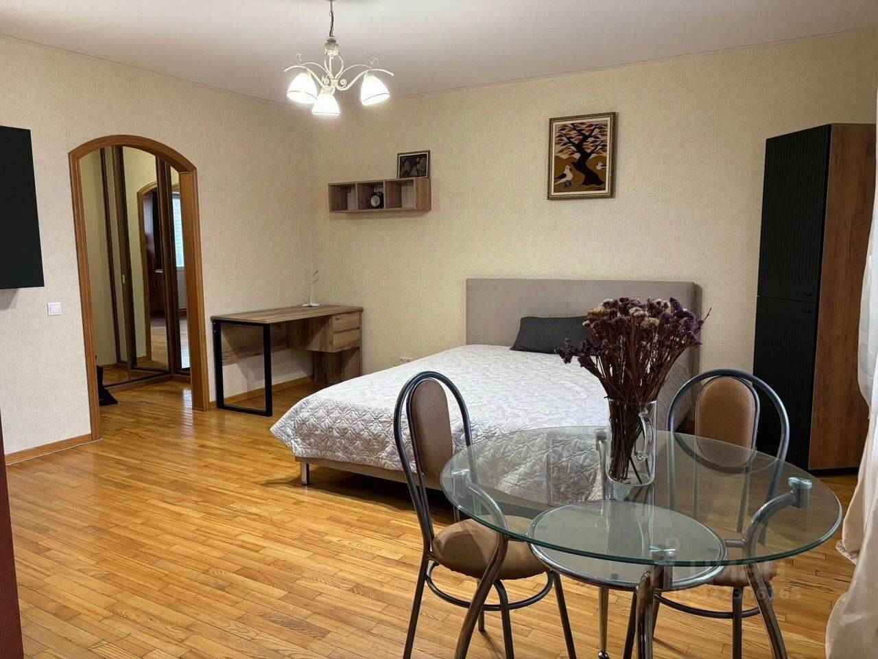 1-комнатная квартира, 38 м² — фотография 2