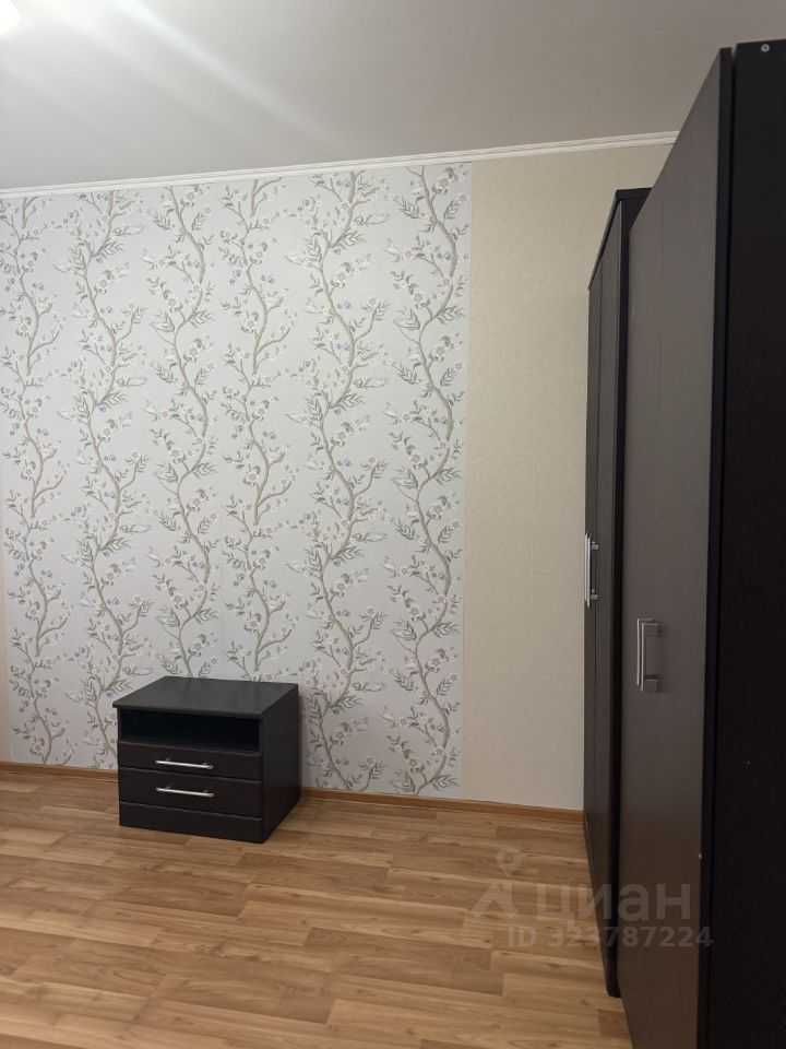 3-комнатная квартира, 81 м² — фотография 2