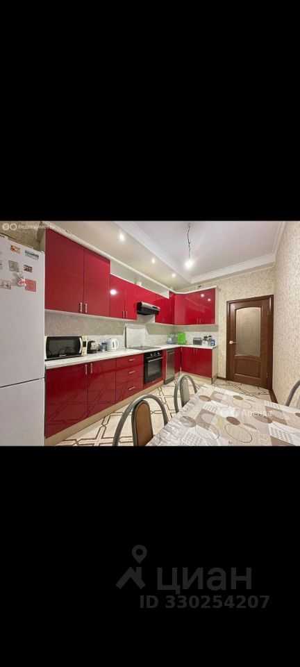 3-комнатная квартира, 76 м² — фотография 2