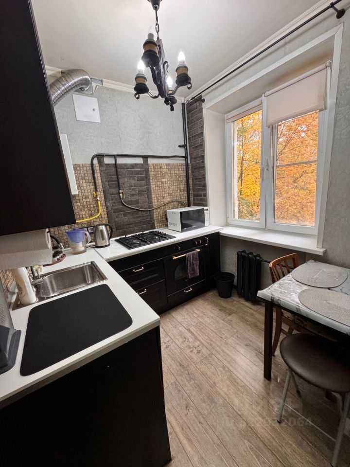 3-комнатная квартира, 56 м² — фотография 2