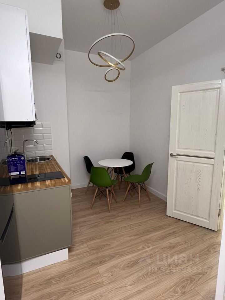 2-комнатная квартира, 37,5 м² — фотография 2