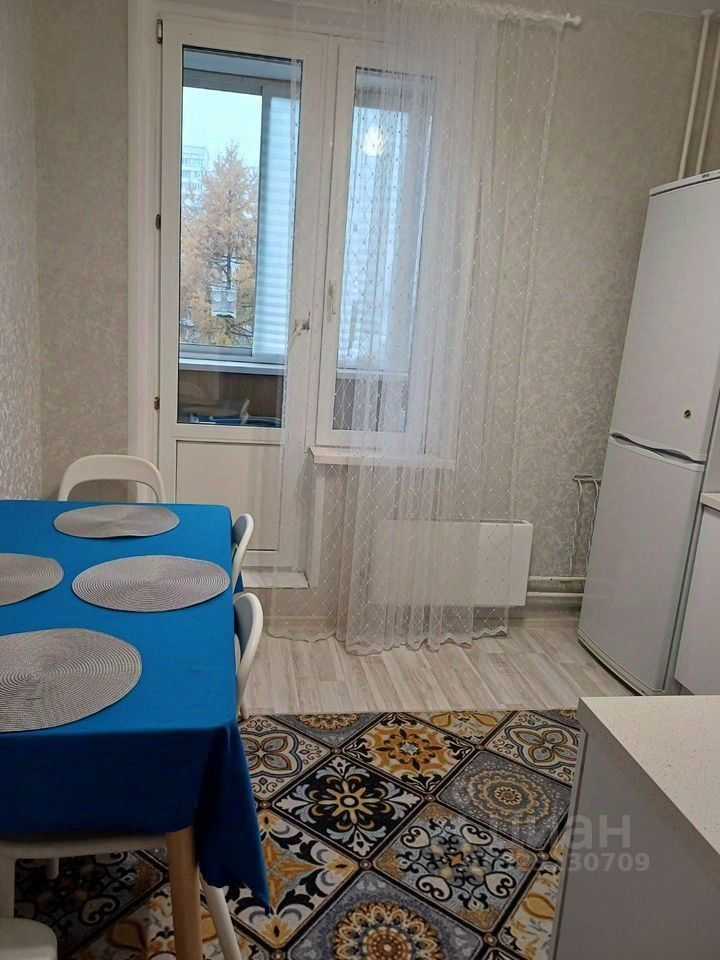 2-комнатная квартира, 58 м² — фотография 2