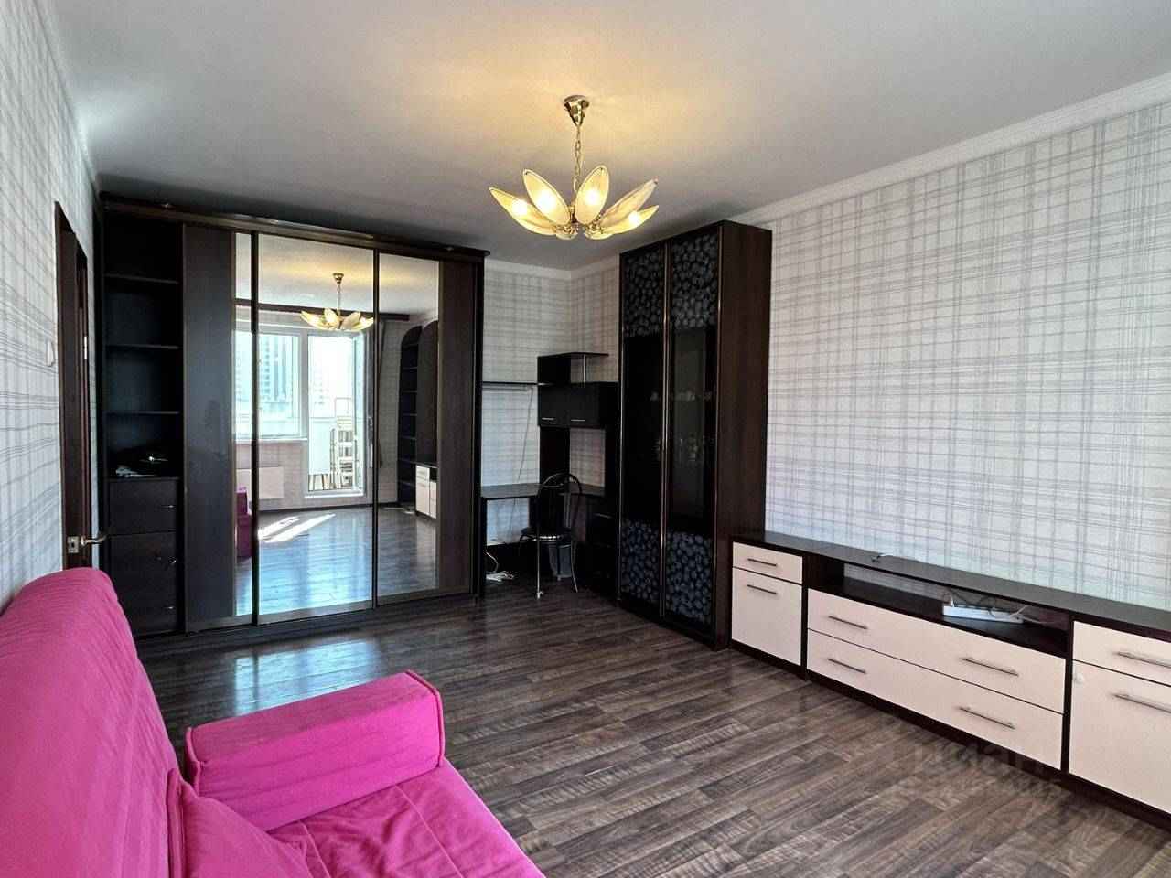 1-комнатная квартира, 37,8 м² — фотография 2