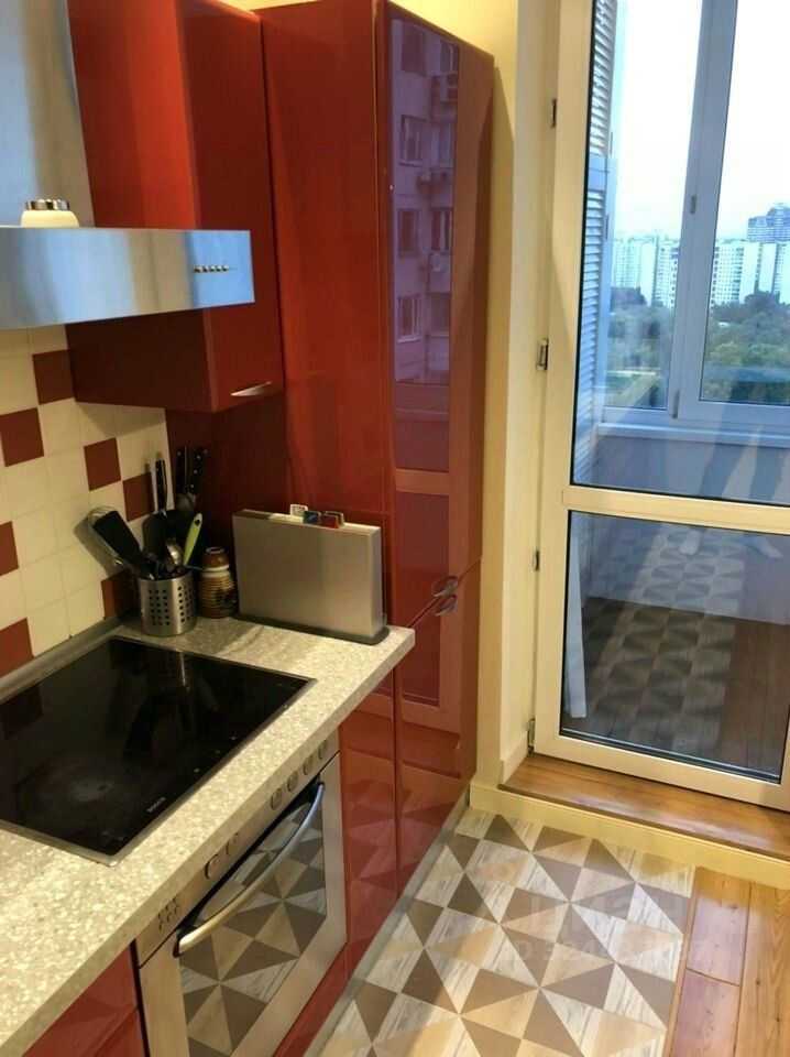 2-комнатная квартира, 77 м² — фотография 2