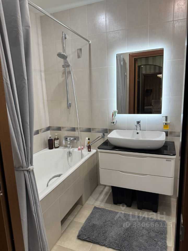 2-комнатная квартира, 55 м² — фотография 2