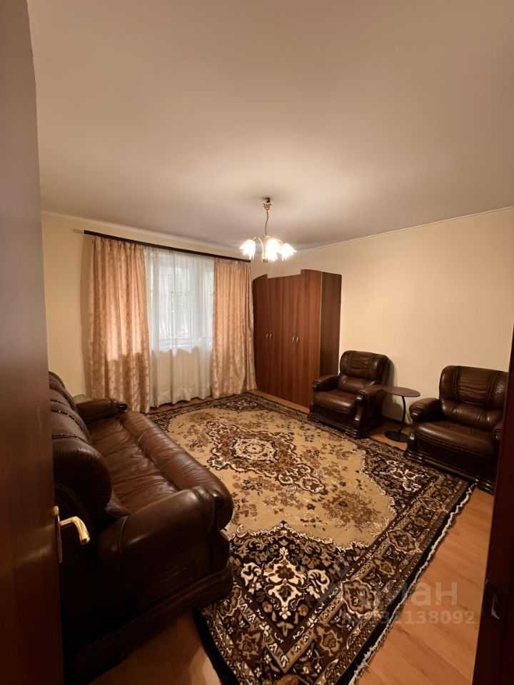 1-комнатная квартира, 38 м² — фотография 2