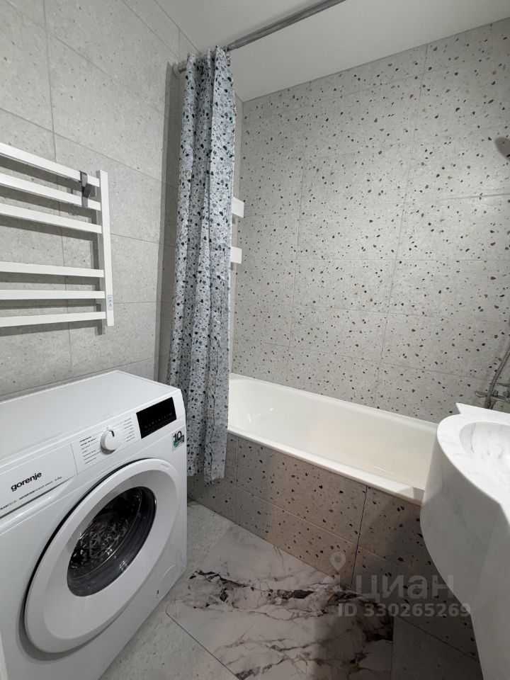 2-комнатная квартира, 56 м² — фотография 2