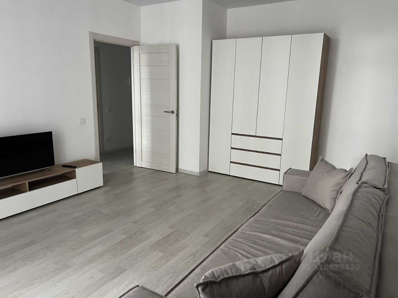1-комнатная квартира, 42 м² — фотография 3