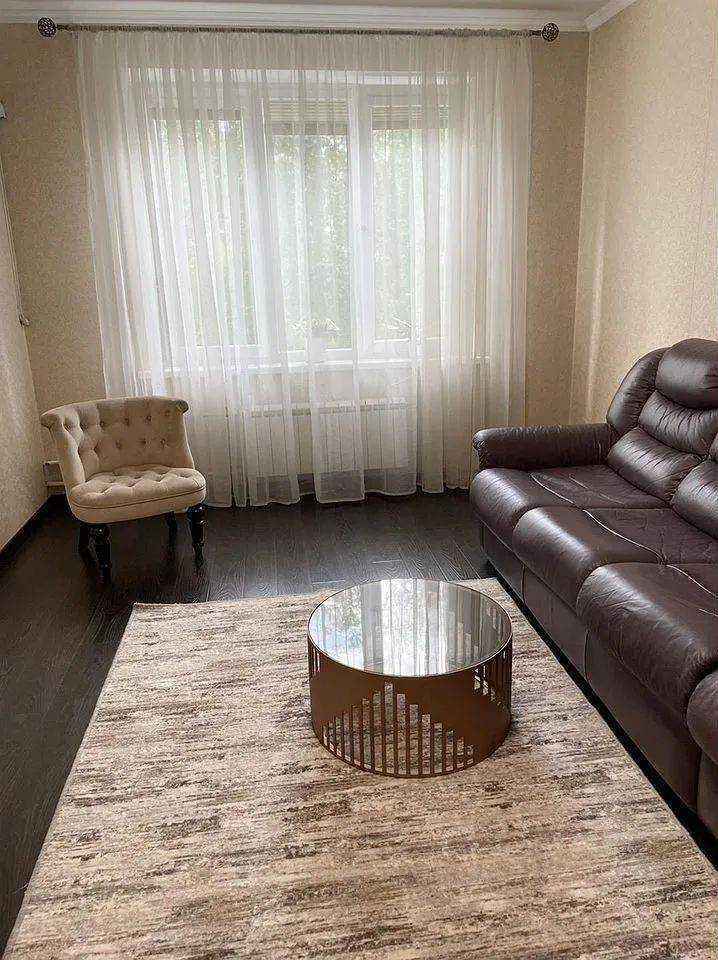 2-комнатная квартира, 53 м² — фотография 2