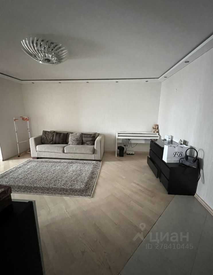 1-комнатная квартира, 54 м²