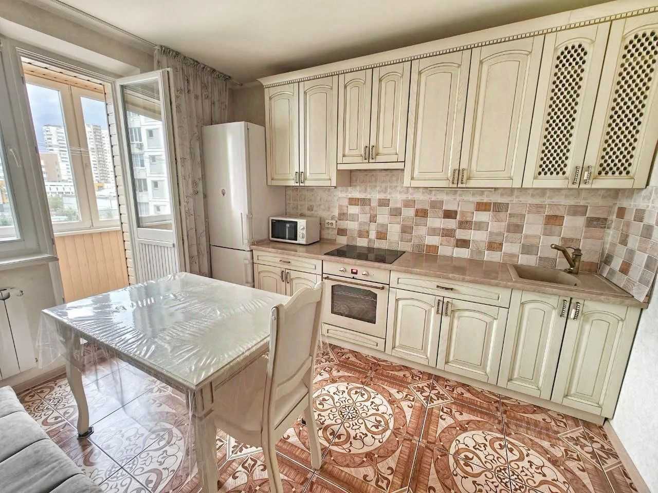 1-комнатная квартира, 54 м² — фотография 3
