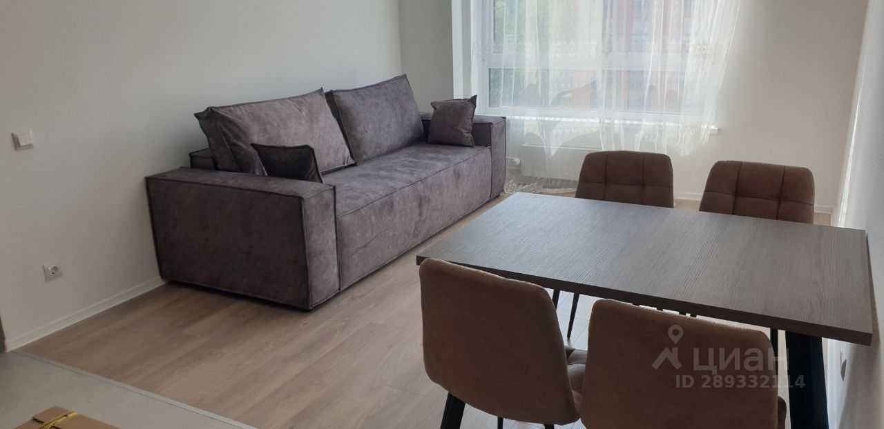 3-комнатная квартира, 60 м² — фотография 3