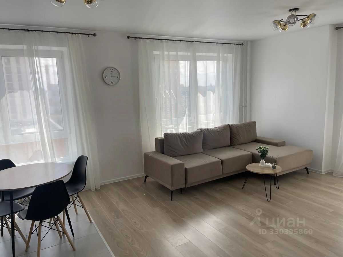 3-комнатная квартира, 73 м² — фотография 2