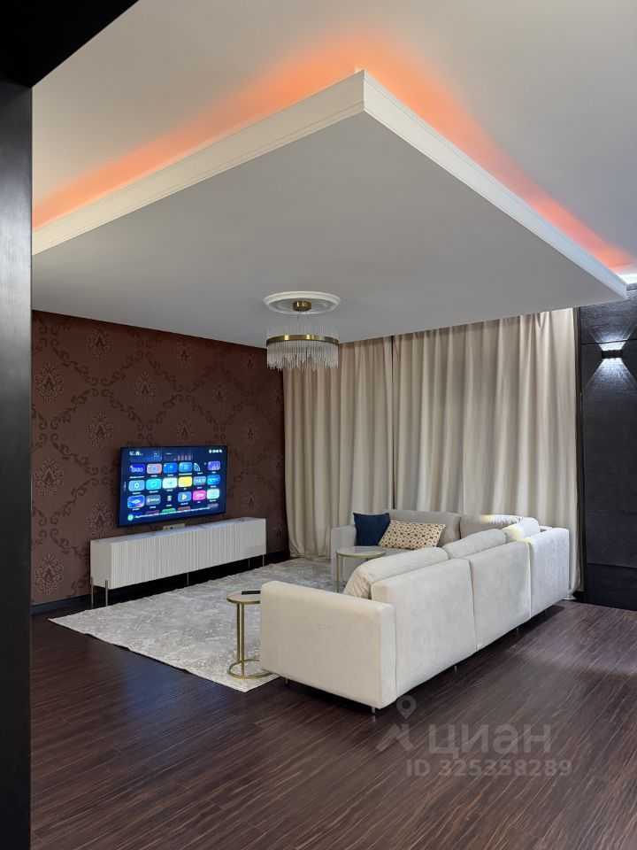 4-комнатная квартира, 129,6 м² — фотография 2