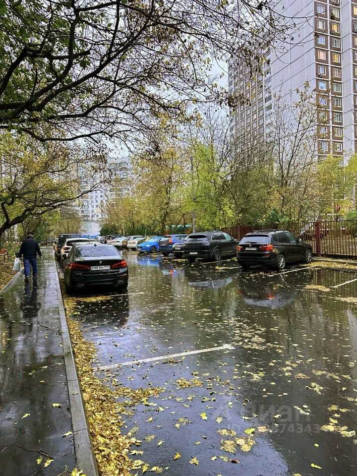 1-комнатная квартира, 38 м² — фотография 2