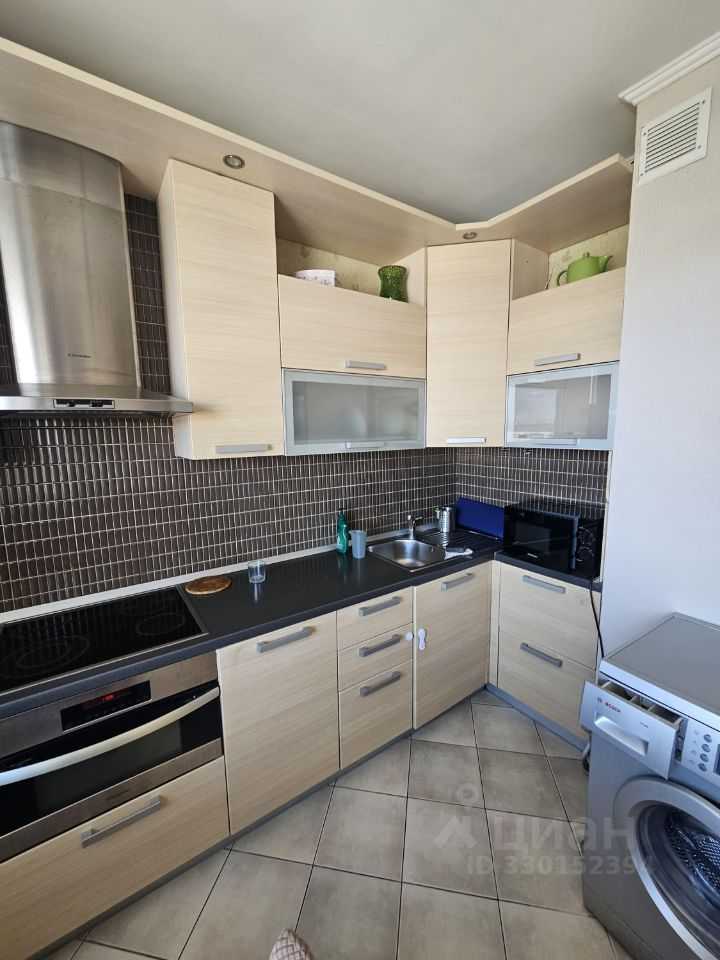 3-комнатная квартира, 77 м² — фотография 2