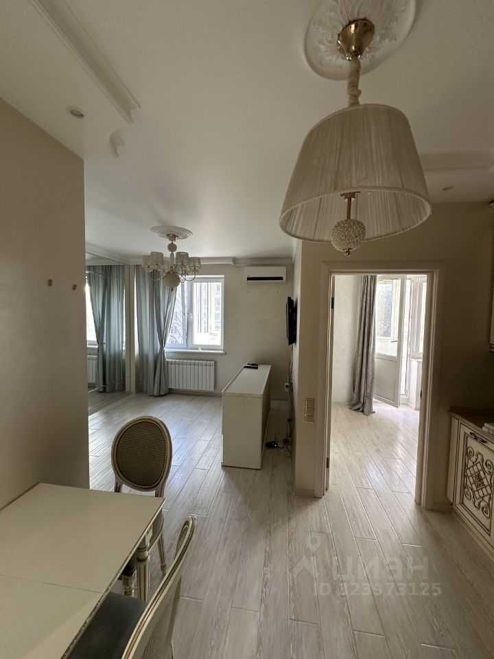 2-комнатная квартира, 53 м² — фотография 2