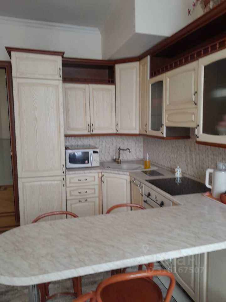 1-комнатная квартира, 49 м² — фотография 3