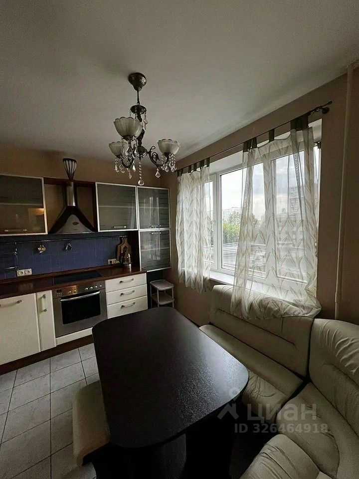3-комнатная квартира, 80 м² — фотография 2