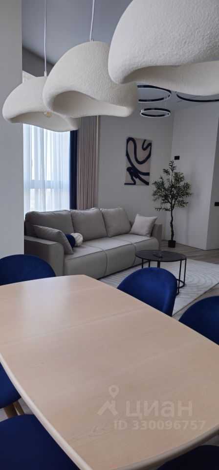 2-комнатная квартира, 60,5 м² — фотография 2