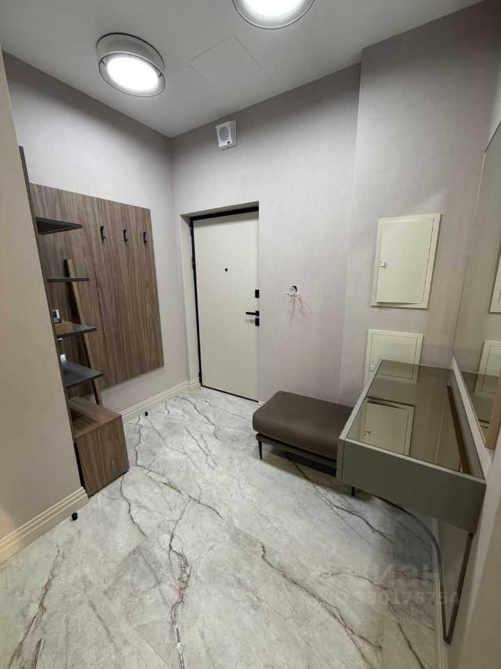 2-комнатная квартира, 69 м² — фотография 3
