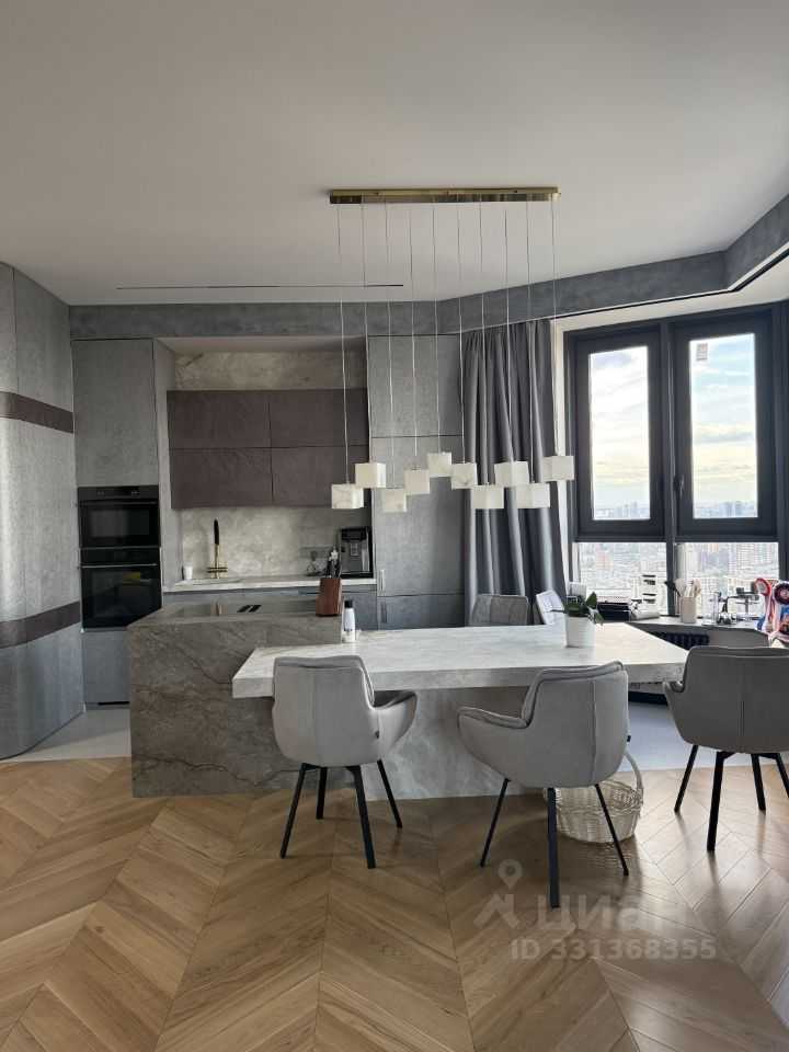 3-комнатная квартира, 105 м²