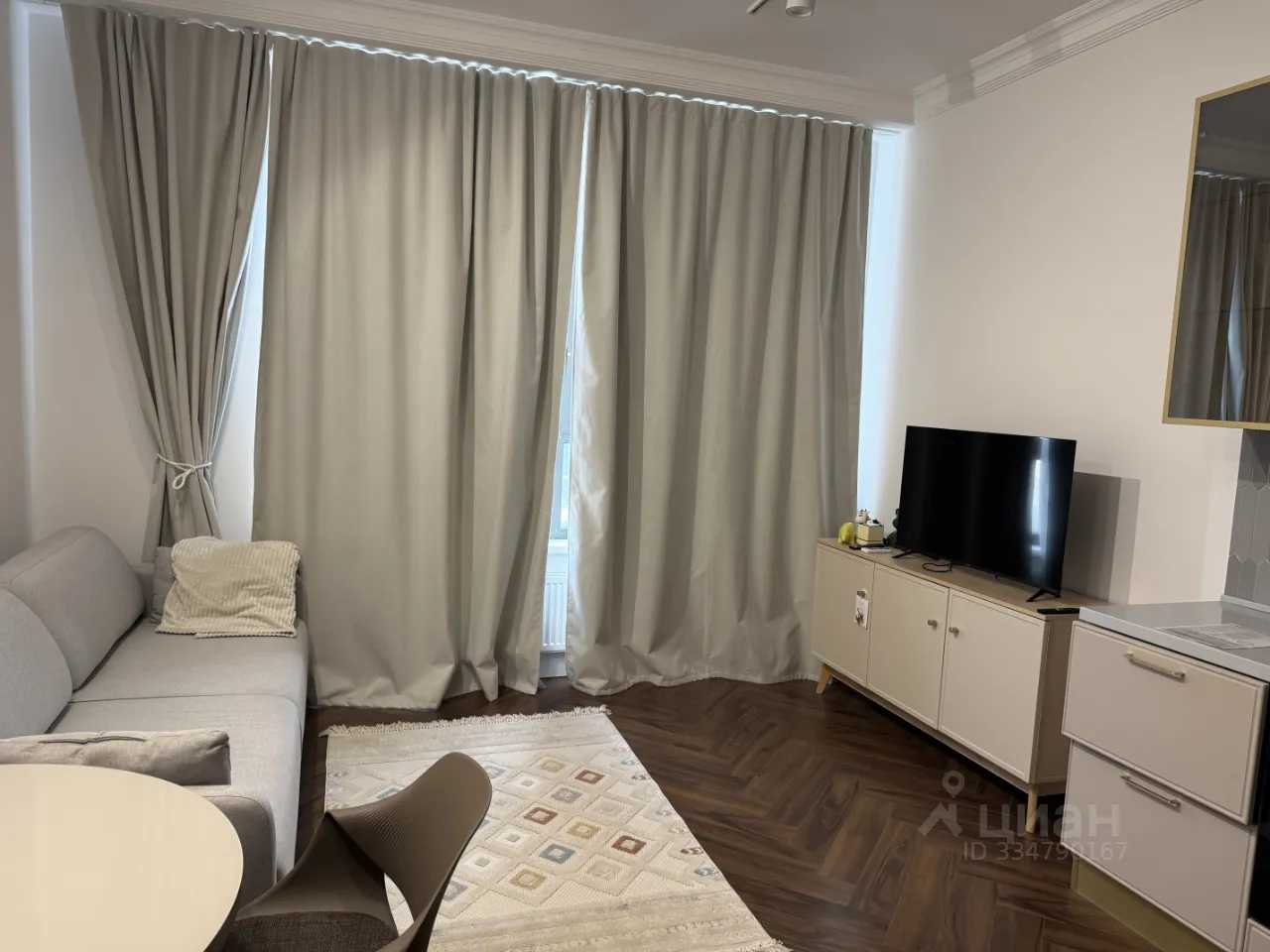 1-комнатная квартира, 46 м² — фотография 2