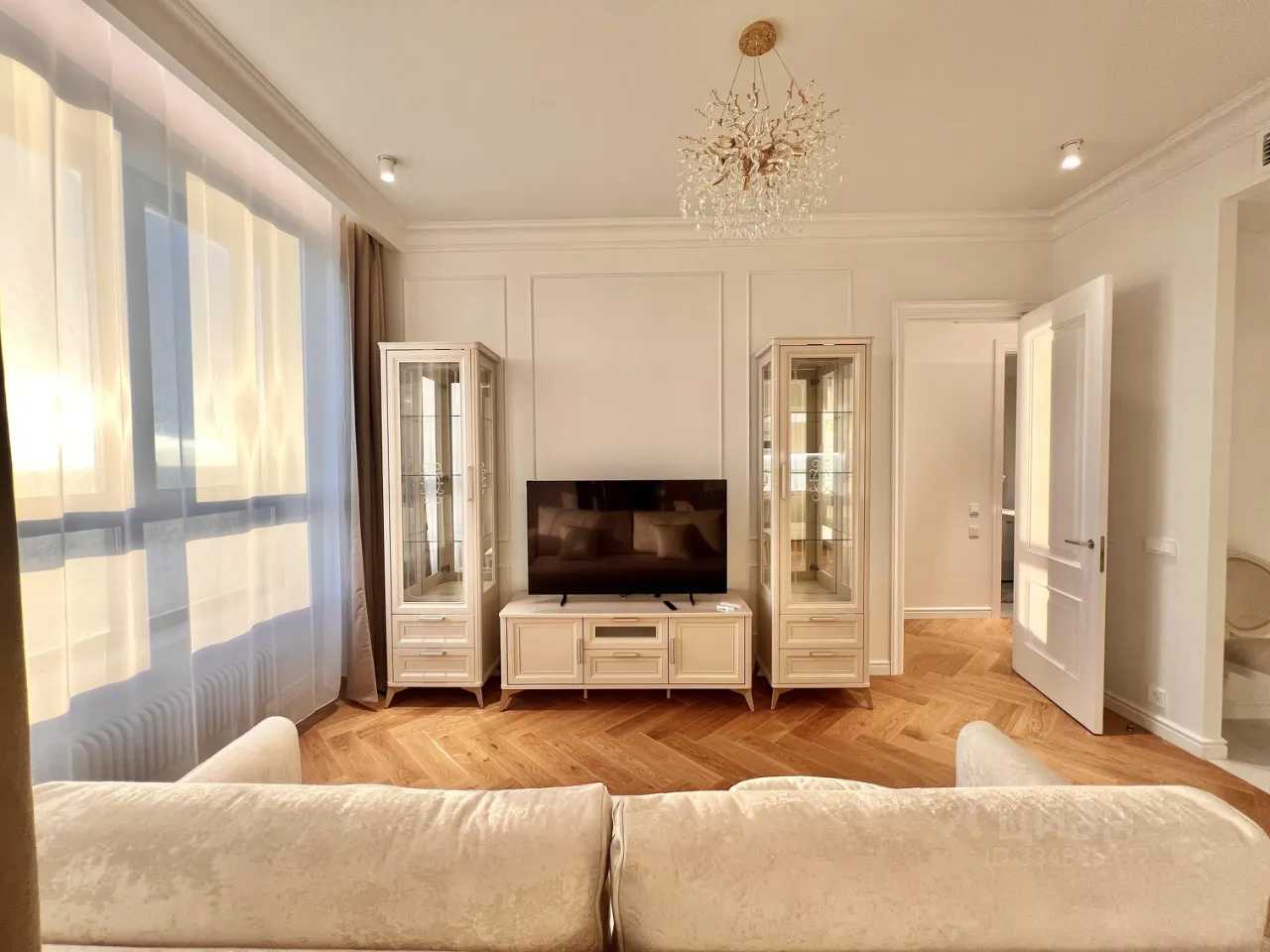 2-комнатная квартира, 57,6 м² — фотография 2