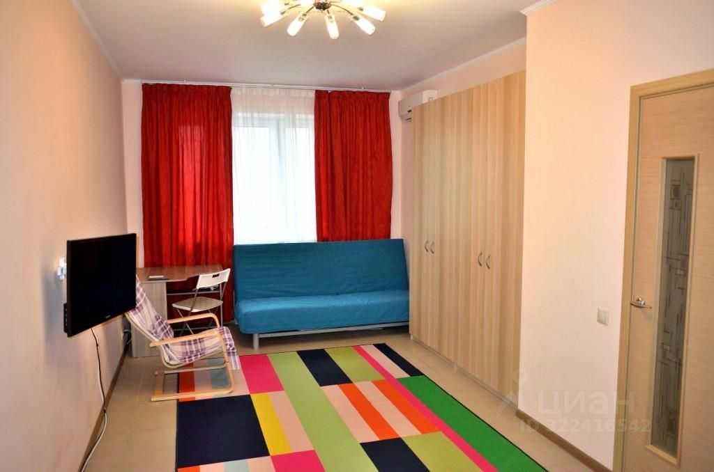 1-комнатная квартира, 42 м²