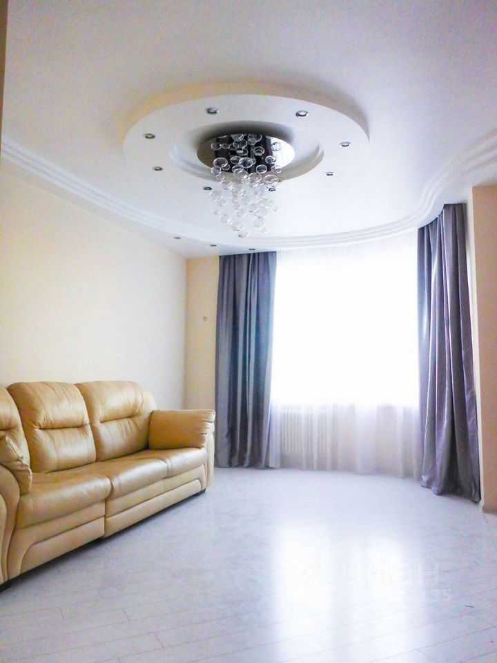 2-комнатная квартира, 68 м² — фотография 3