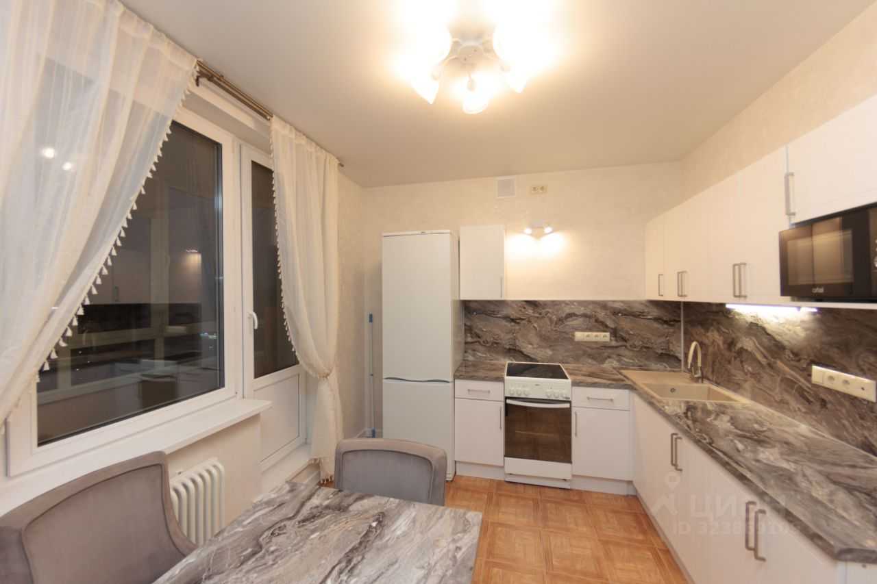 2-комнатная квартира, 80 м² — фотография 2