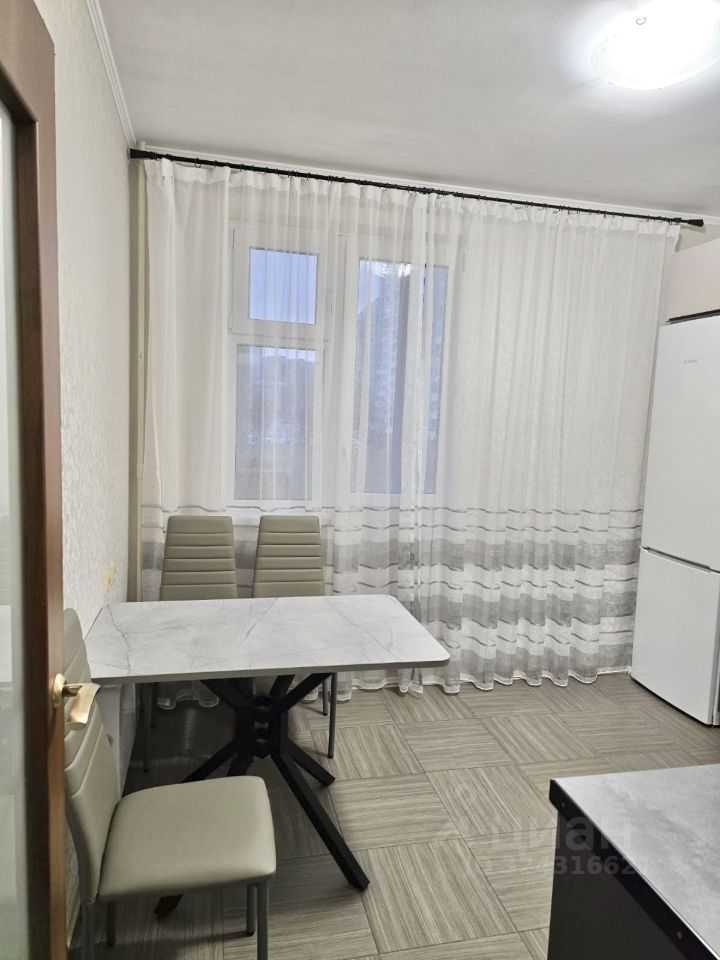 2-комнатная квартира, 58 м² — фотография 3